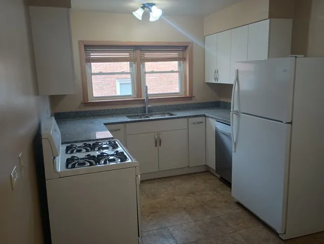 $1,750,000 | 4950 Greenwood Street, Skokie, IL 60077