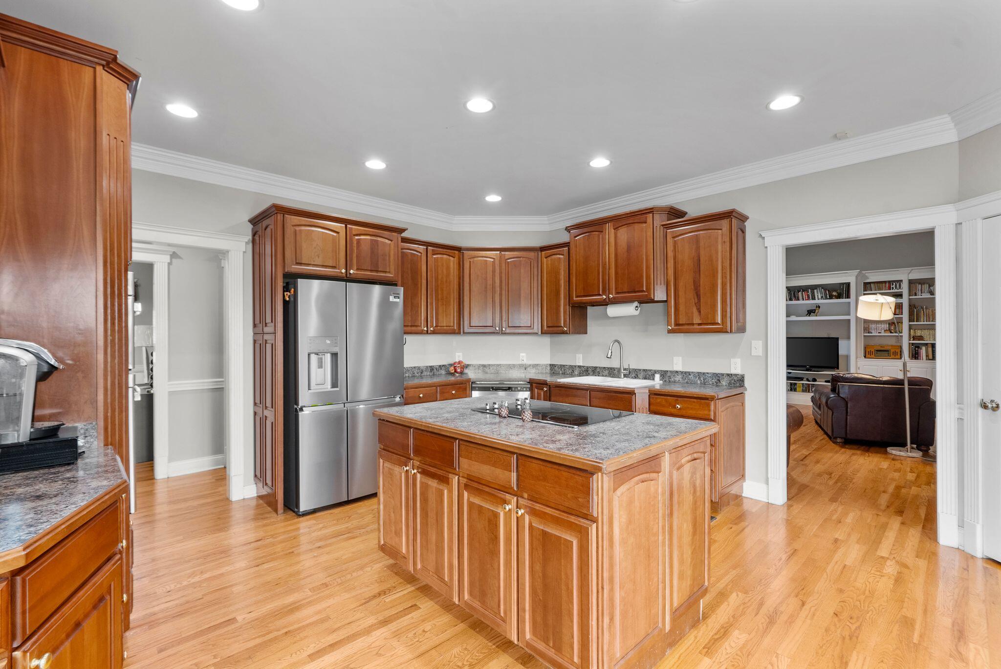 7300 Old Boonesboro Road Winchester, KY 40391 - Photo 26 of 52 Kitchen