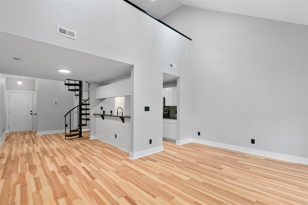 6000 Winterpointe Lane, Unit 302 Raleigh, NC 27606 - Photo 9 of 30 Photo 9