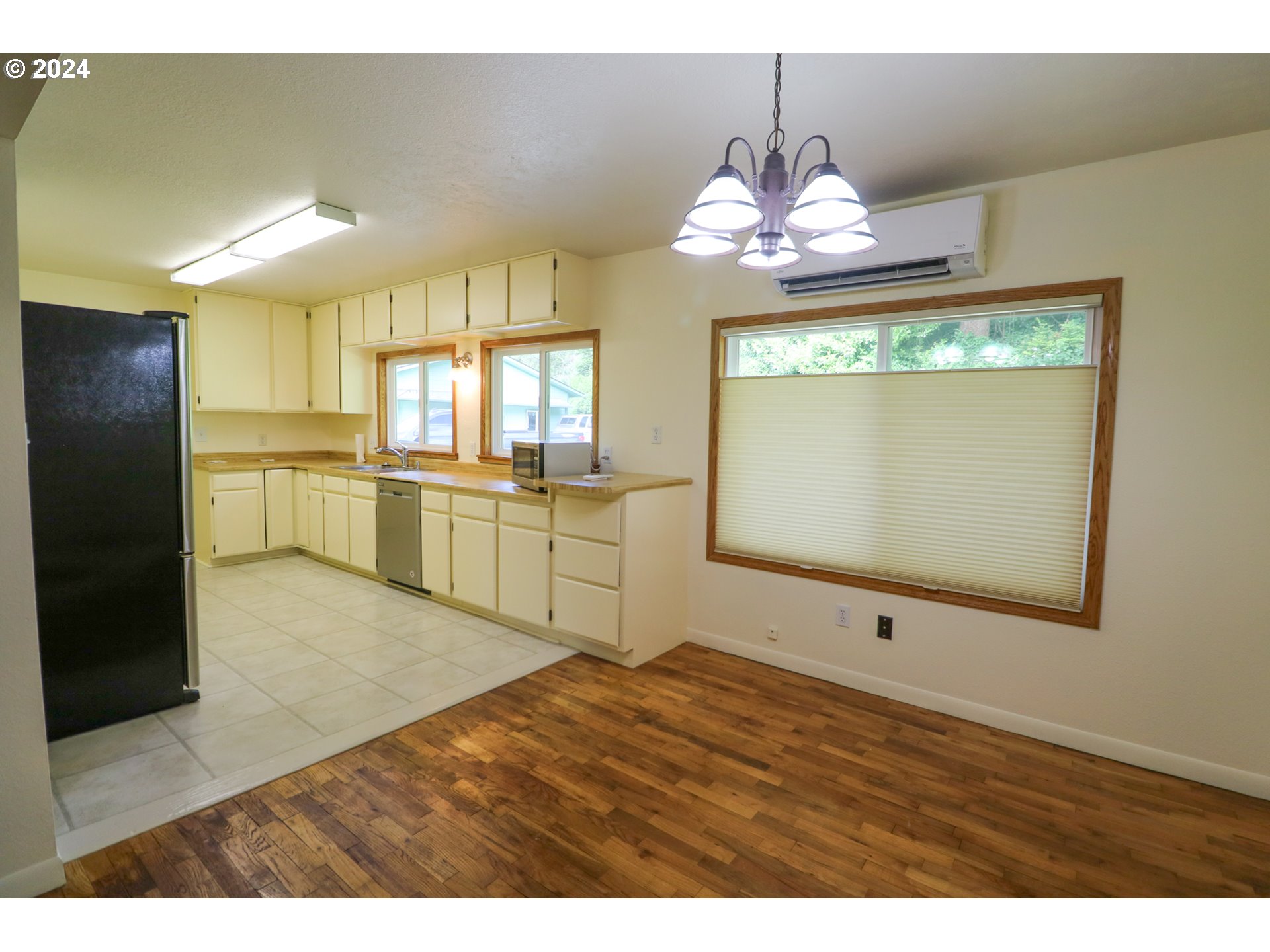 63235 Rice Road Coos Bay, OR 97420 - Photo 8 of 42 Gallery Image 8