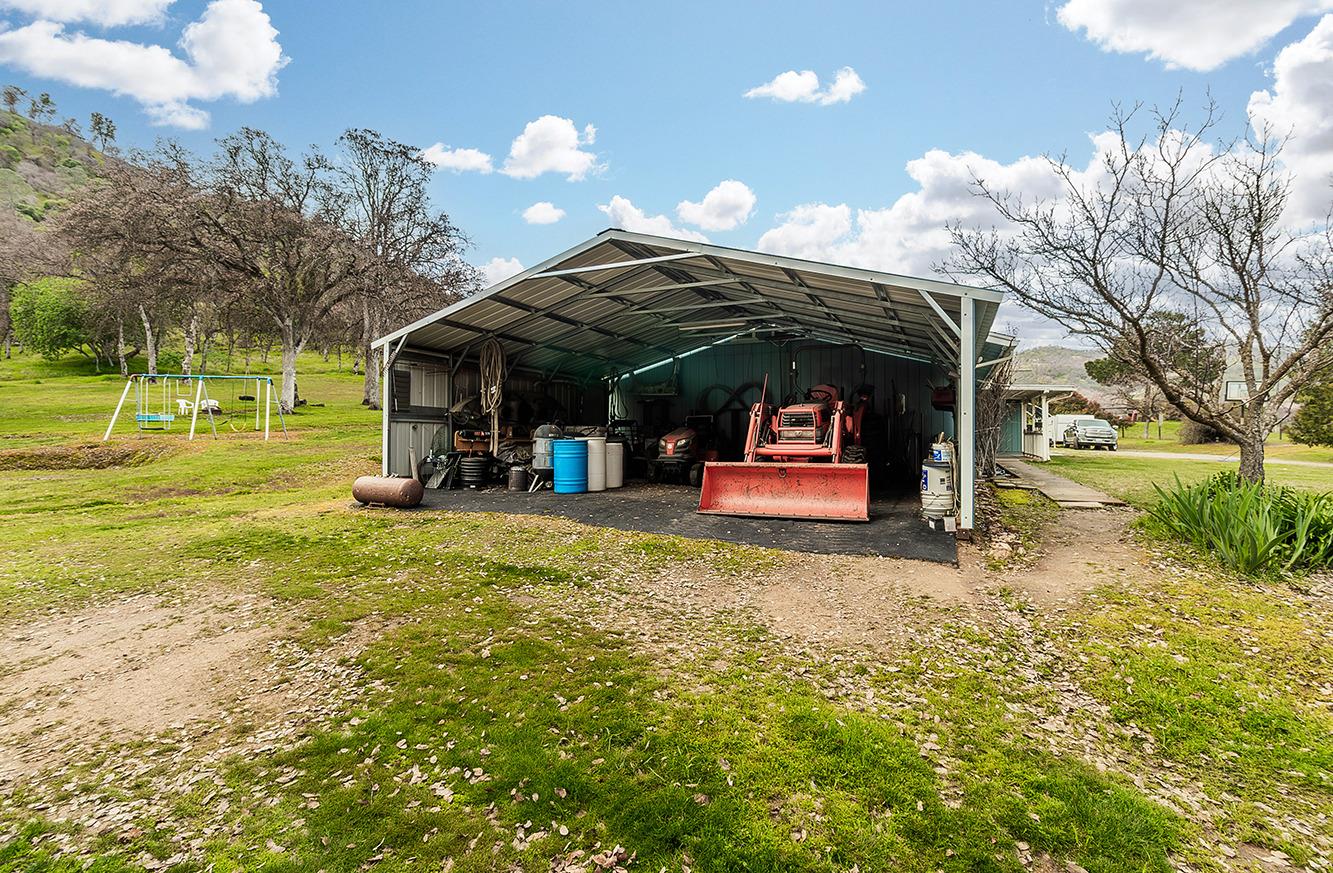 29979 Post Oak Road Tollhouse, CA 93667 - Photo 40 of 42 a view of a park that has a tree on the side of it