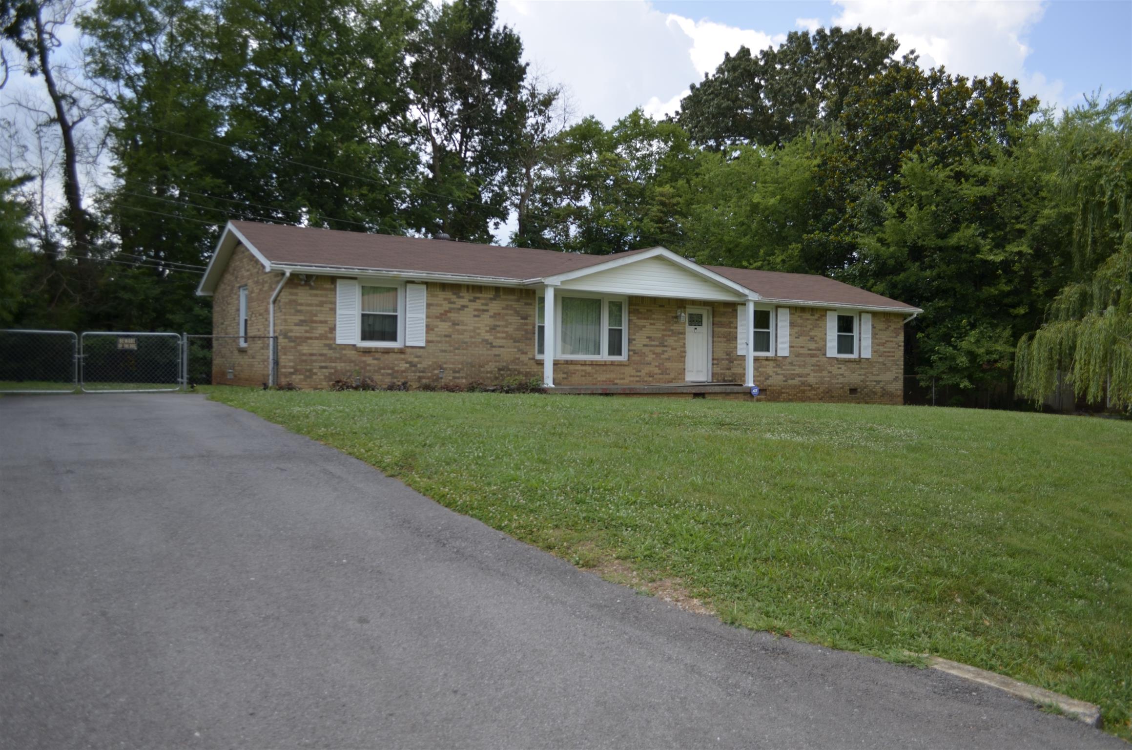 312 Burch Road Clarksville, TN 37042 - Photo 1 of 22 a view of a house with a yard