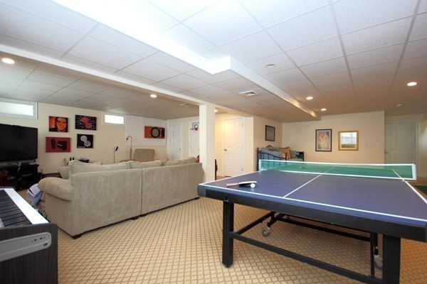 47 Hemlock Street Needham, MA 02492 - Photo 23 of 30 Gallery Image 23