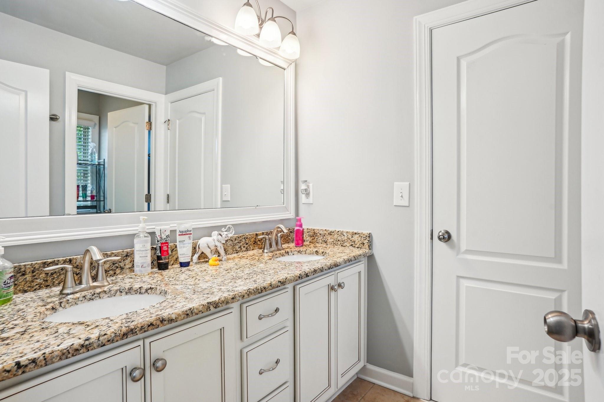 1004 Five Forks Road, Unit 1024 Waxhaw, NC 28173 - Photo 28 of 41 Gallery Image 28