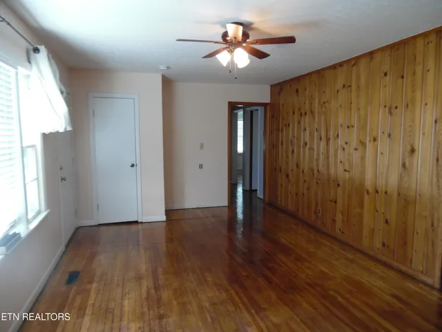 $260,000 | 5503 Kentwood Road, Knoxville, TN 37912