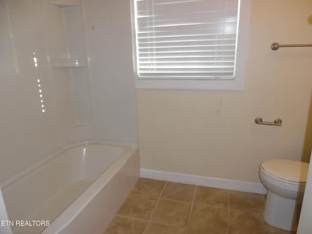 $260,000 | 5503 Kentwood Road, Knoxville, TN 37912