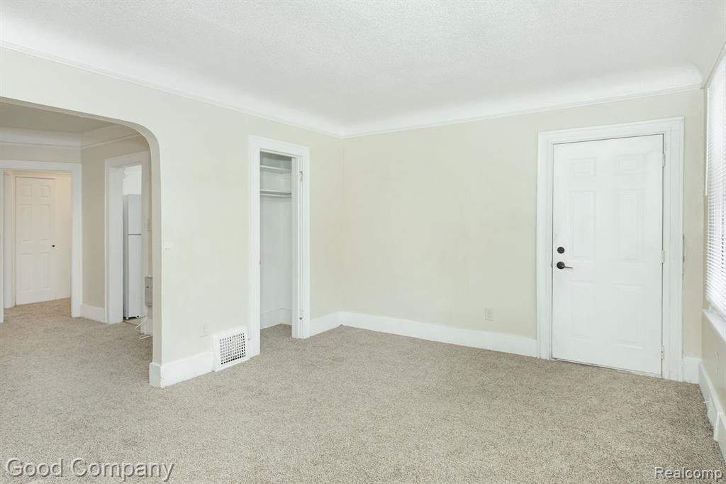 12123 Santa Rosa Drive Detroit, MI 48204 - Photo 7 of 22