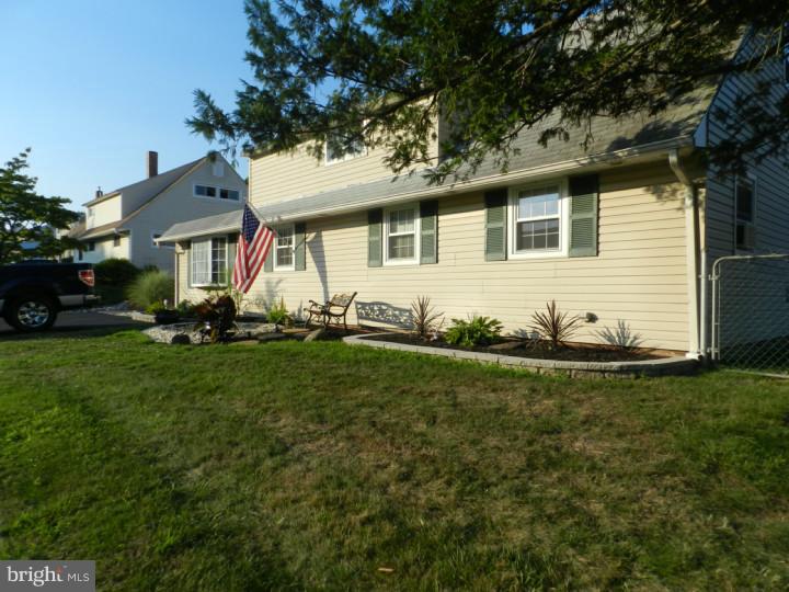 2 Woodbine Road Levittown, PA 19057 - Photo 3 of 25 Exterior Front