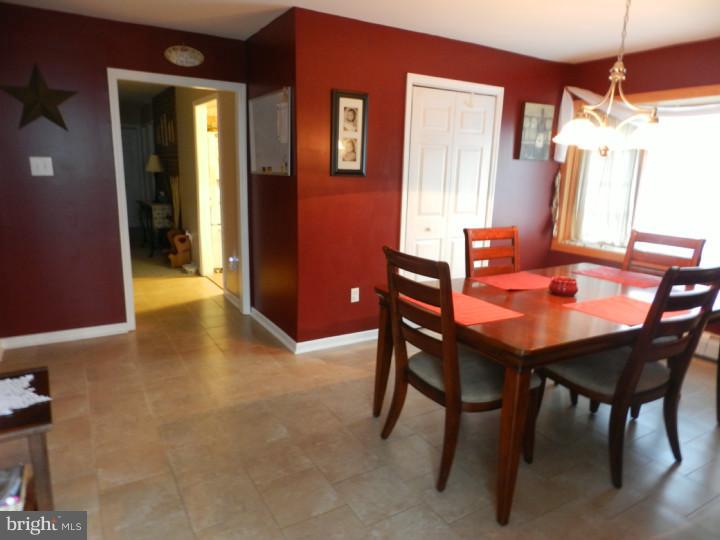 2 Woodbine Road Levittown, PA 19057 - Photo 5 of 25 Dining Room