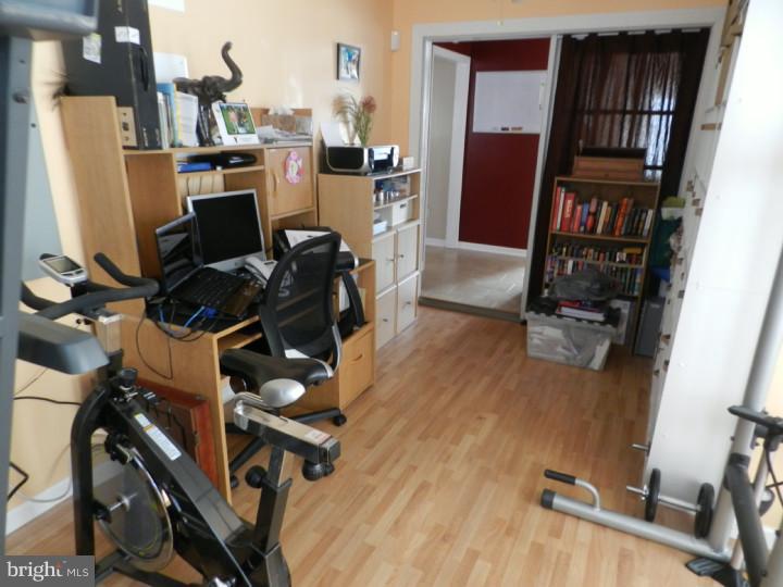 2 Woodbine Road Levittown, PA 19057 - Photo 7 of 25 Office / Study