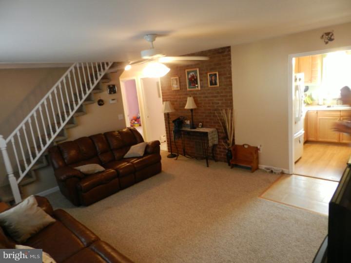 2 Woodbine Road Levittown, PA 19057 - Photo 9 of 25 Living Room