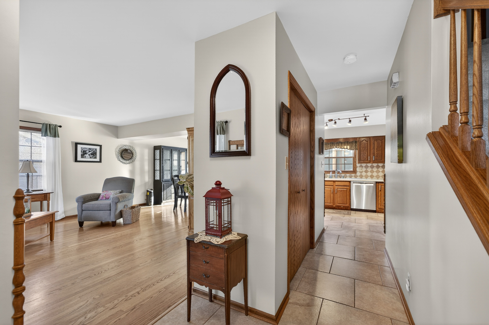 1524 John Street Sycamore, IL 60178 - Photo 6 of 52 a living room with furniture and wooden floor