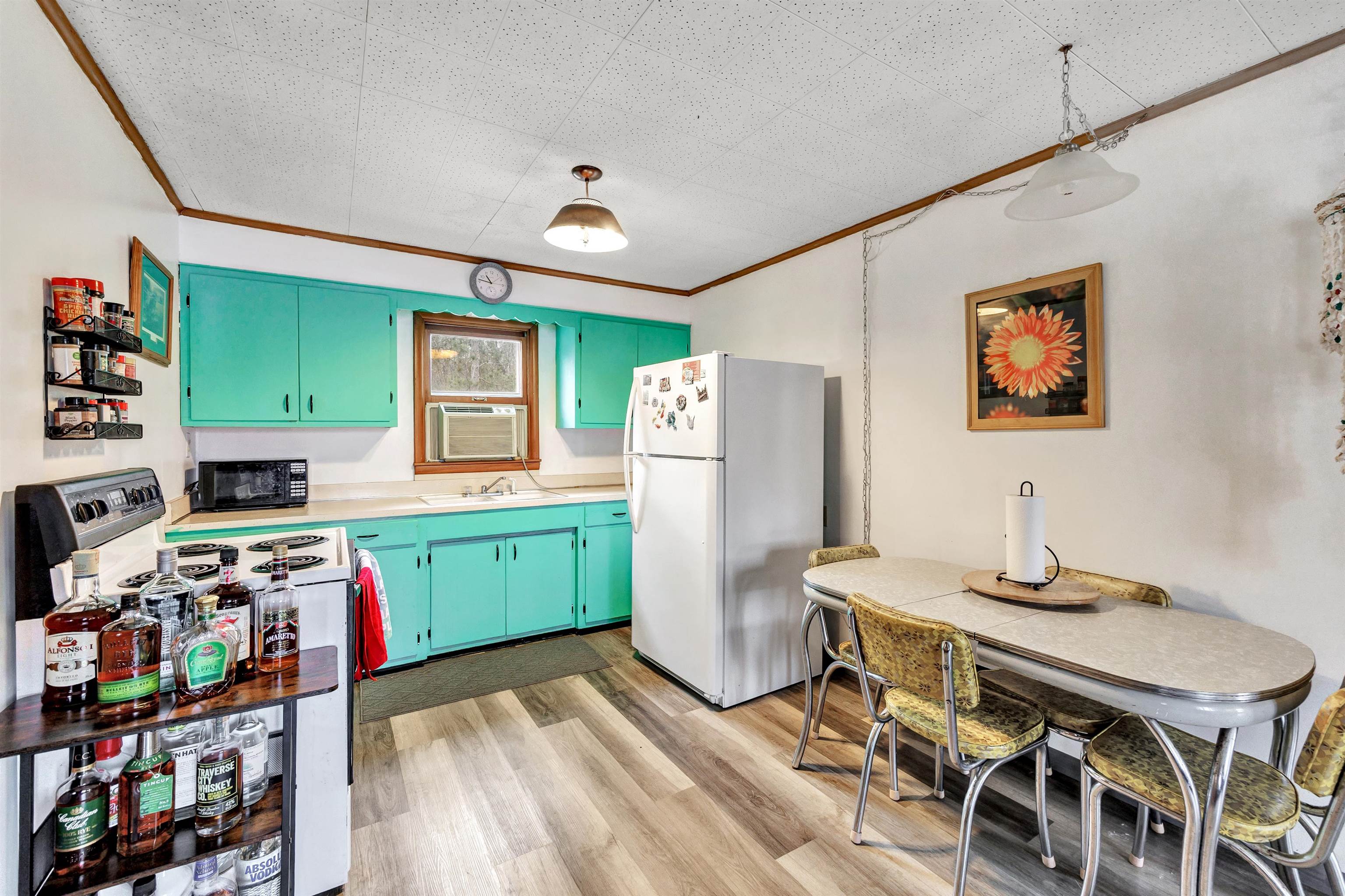 N19718 Morgan Park Road Niagara, WI 54151 - Photo 17 of 20