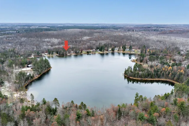 $274,900 | N19718 Morgan Park Road, Niagara, WI 54151