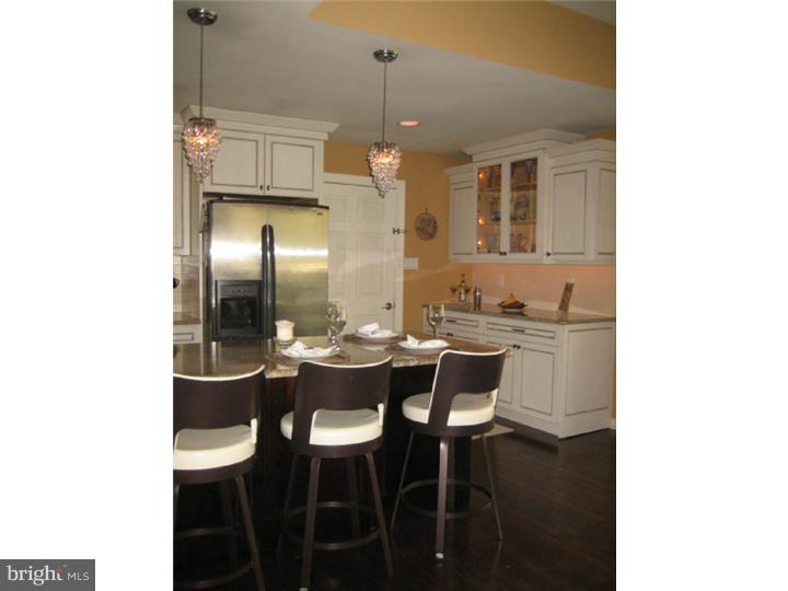 412 Covered Bridge Road Cherry Hill, NJ 08034 - Photo 12 of 23 Kitchen