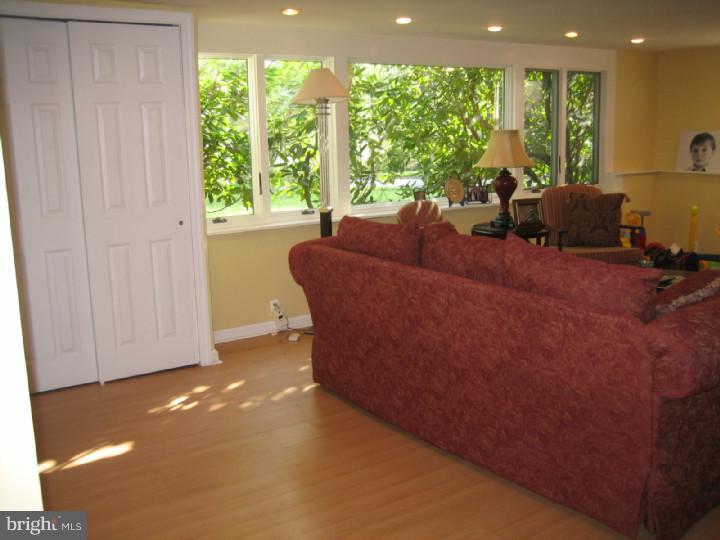 412 Covered Bridge Road Cherry Hill, NJ 08034 - Photo 21 of 23 Family Room