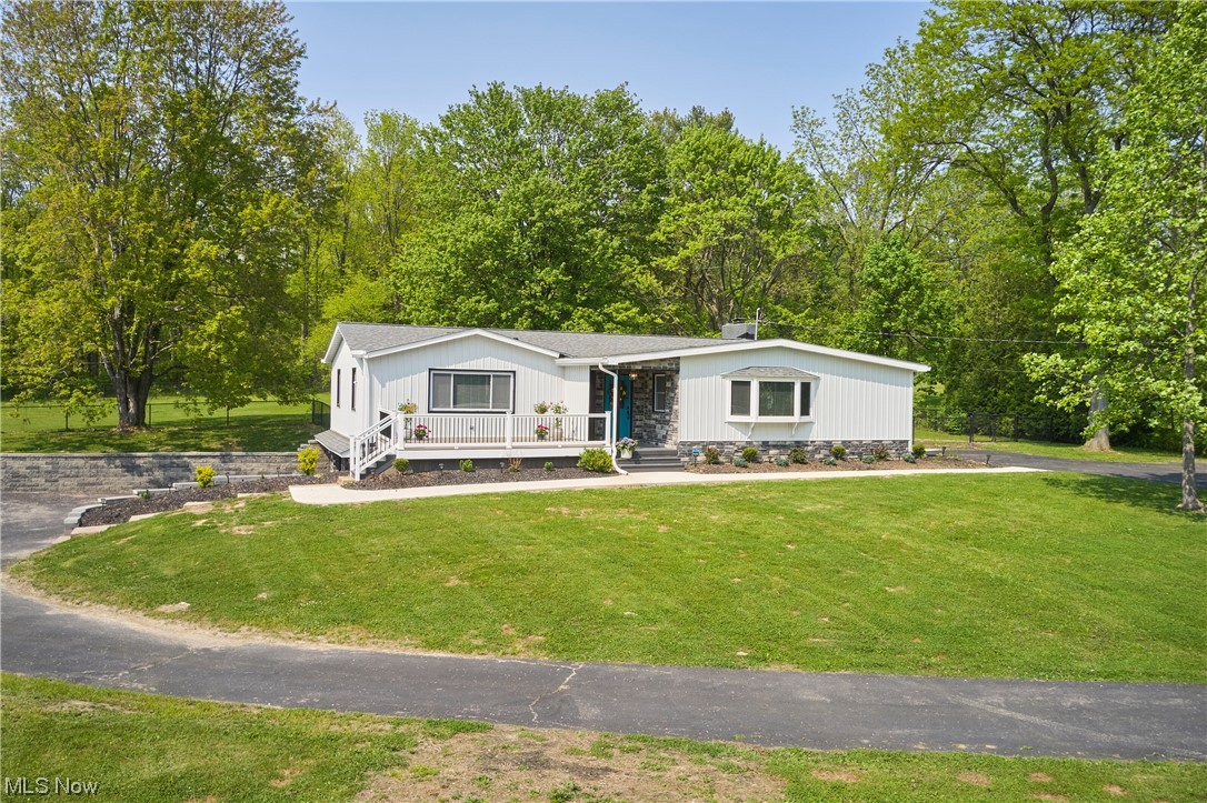 3359 Barrett Road Akron, OH 44333 - Photo 1 of 29 Gallery Image 1