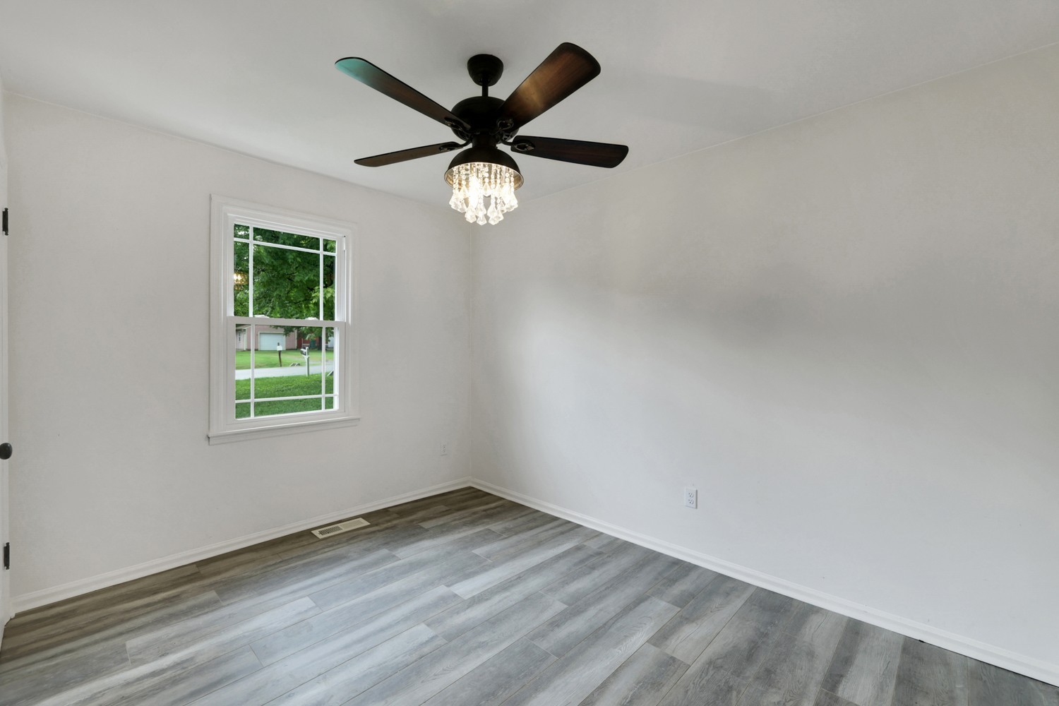 809 Belle Drive Spring Hill, TN 37174 - Photo 11 of 17