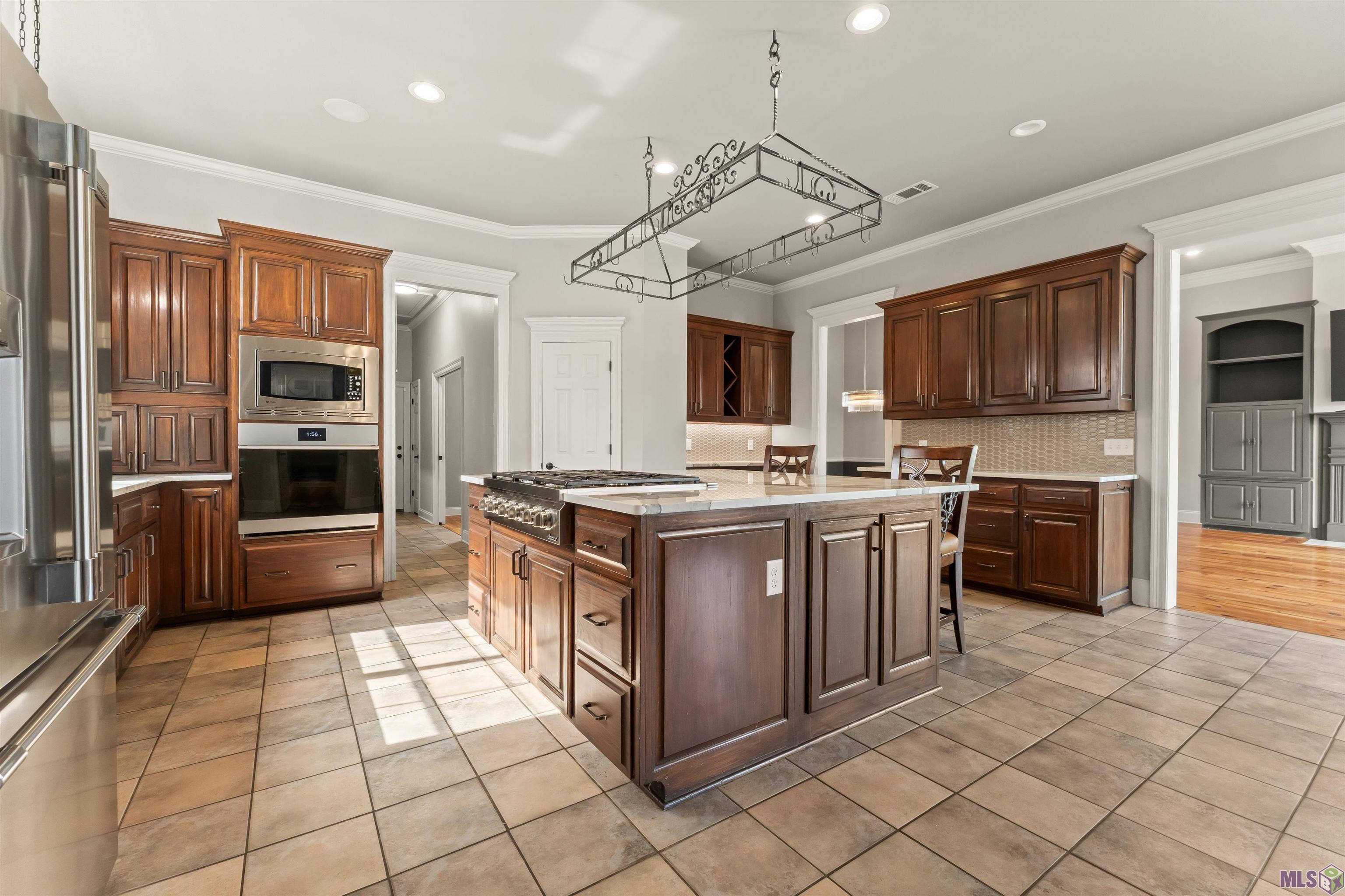 1424 St Alban's Drive Baton Rouge, LA 70810 - Photo 18 of 57