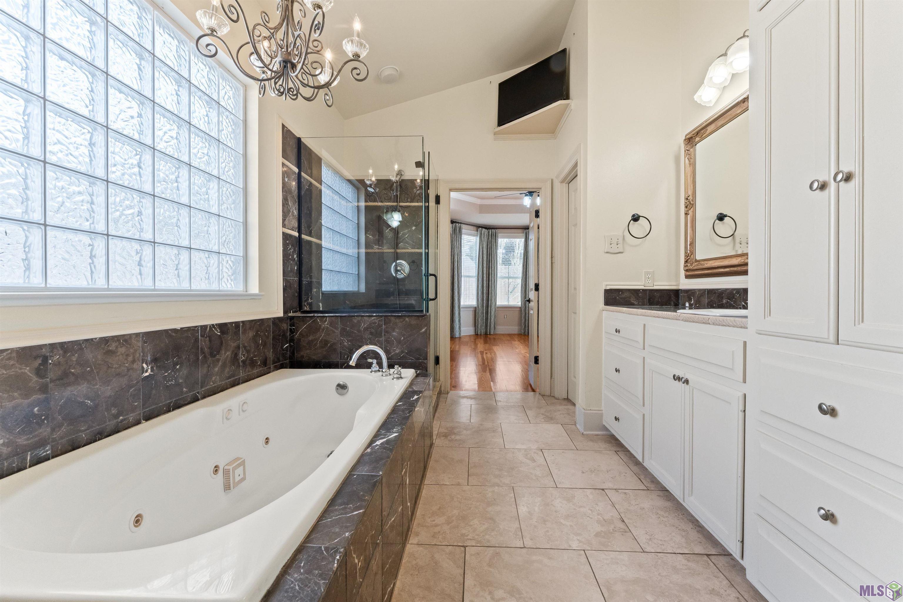 1424 St Alban's Drive Baton Rouge, LA 70810 - Photo 32 of 57