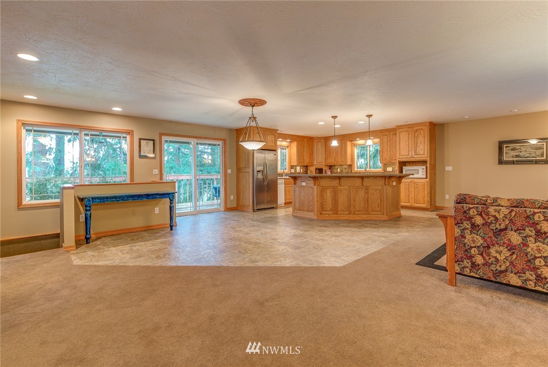705 Melton Road Castle Rock, WA 98611 - Photo 8 of 25 Gallery Image 8