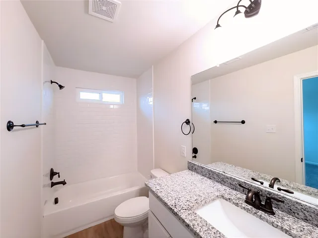 $1,650 | 13837 Enzo Gate, Unit 102, San Antonio, TX 78253