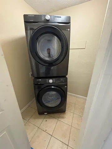 $135,000 | 507 Northwest 39th Road, Unit 220, Gainesville, FL 32607