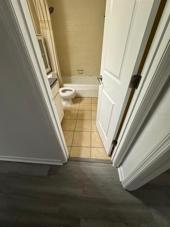 507 Northwest 39th Road, Unit 220 Gainesville, FL 32607 - Photo 20 of 21 a view of an entryway with a floor