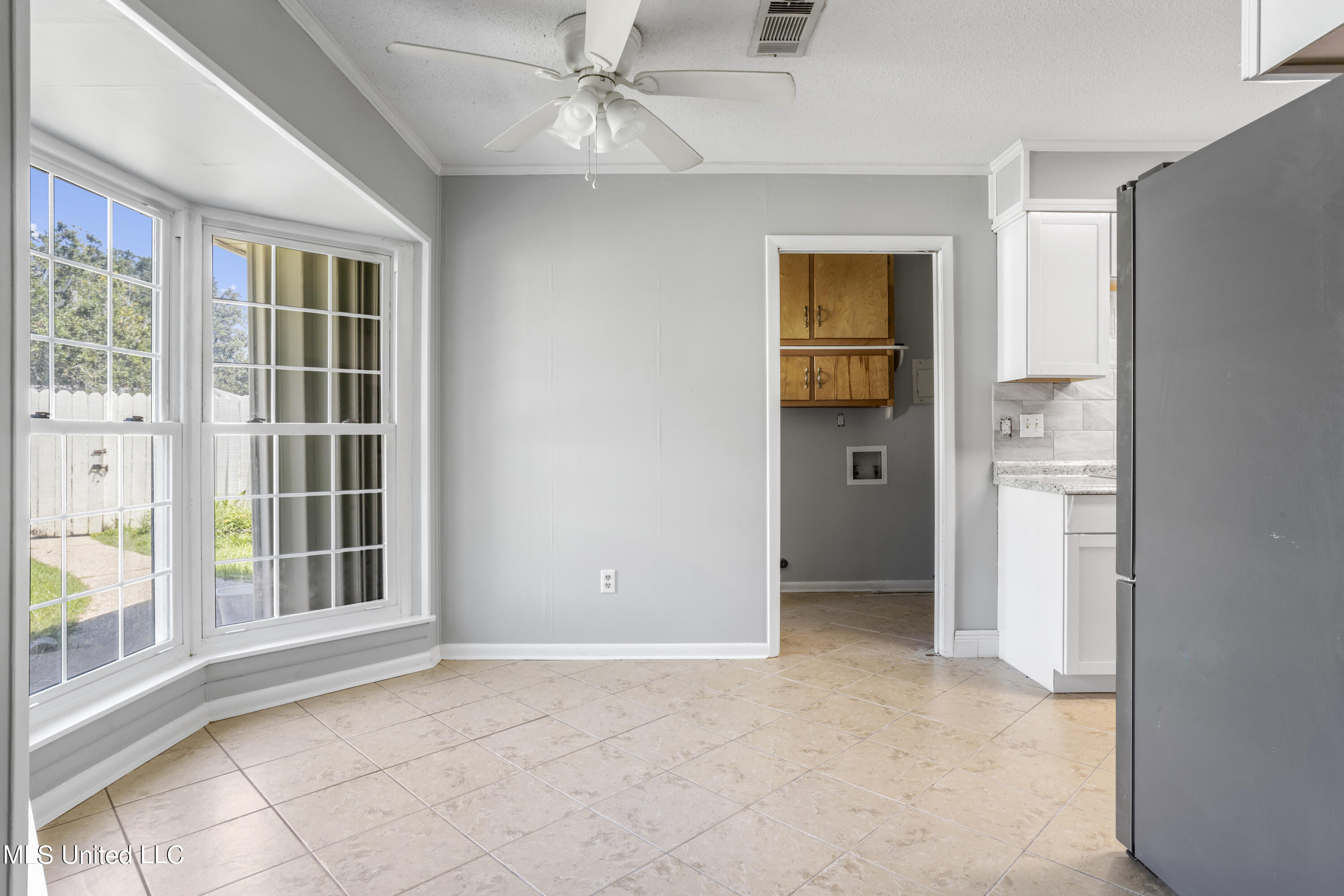 3223 Nottingham Road Ocean Springs, MS 39564 - Photo 13 of 24 015