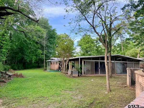 $186,000 | 1021 Le Duke Boulevard, Longview, TX 75601