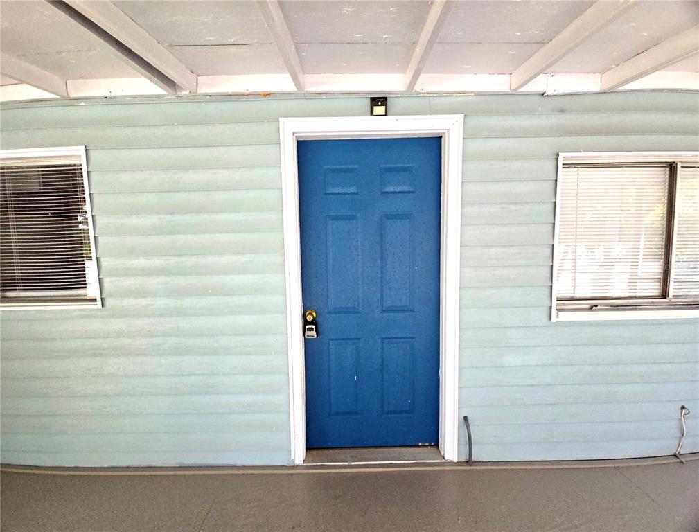 1839 Salem Road, Unit B Lakeland, FL 33803 - Photo 19 of 24 a view of front door of house