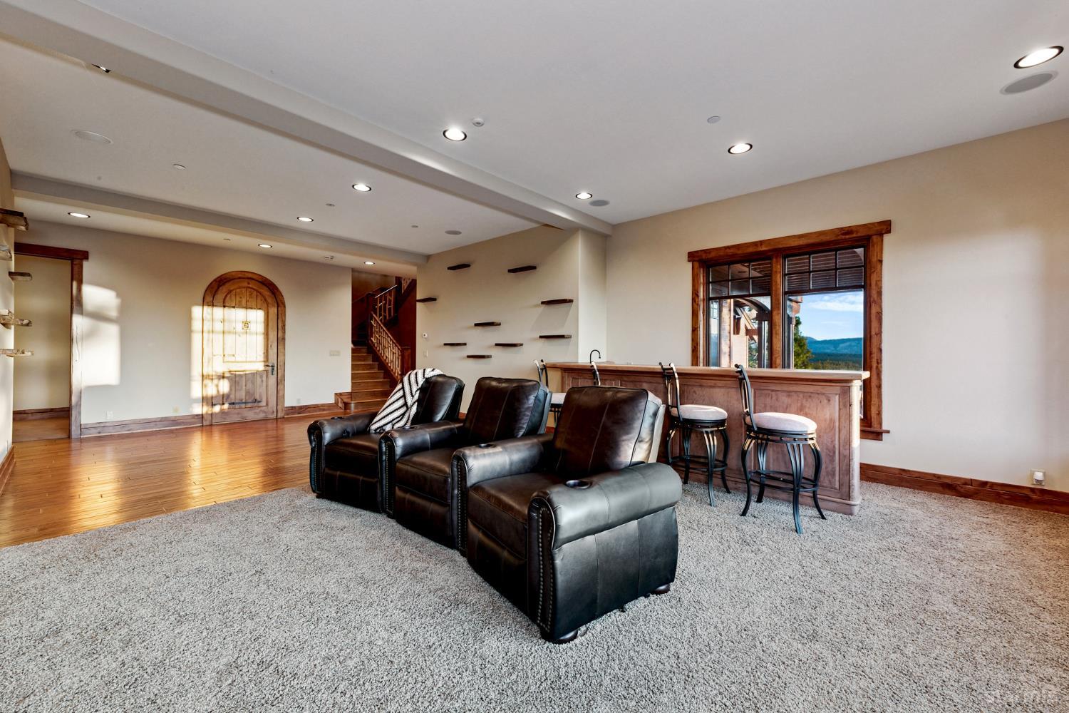 3567 Saddle Road South Lake Tahoe, CA 96150 - Photo 31 of 39 a living room with furniture and a large window
