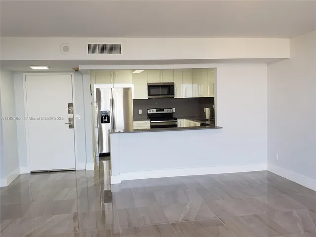 $275,000 | 13499 Biscayne Boulevard, Unit 1105, North Miami, FL 33181