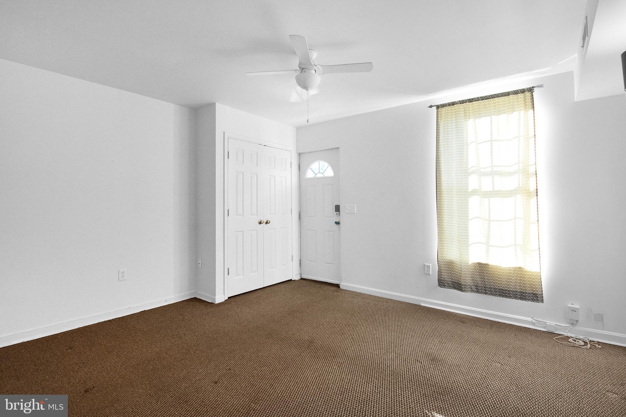 192 Clay Street Annapolis, MD 21401 - Photo 16 of 23 a view of an empty room with a window