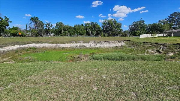$2,375 | 2263 Blue Orchid Avenue, Plant City, FL 33565