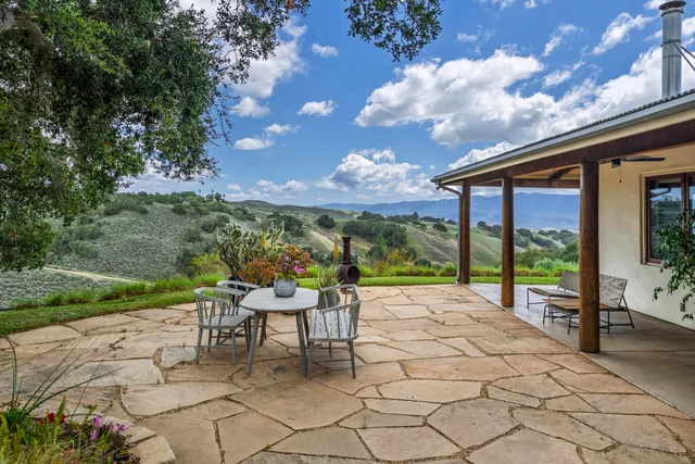 $3,149,000 | 3550 Live Oak Road, Santa Ynez, CA 93460