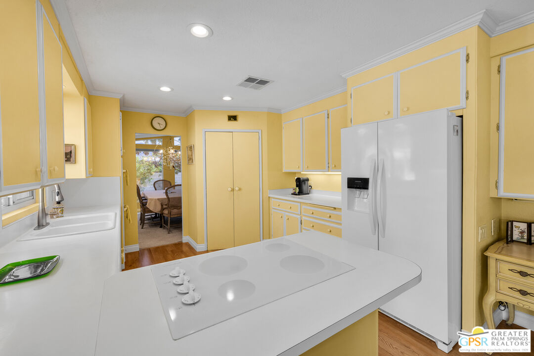 10 International Boulevard Rancho Mirage, CA 92270 - Photo 16 of 36 a bathroom with a tub sink and mirror