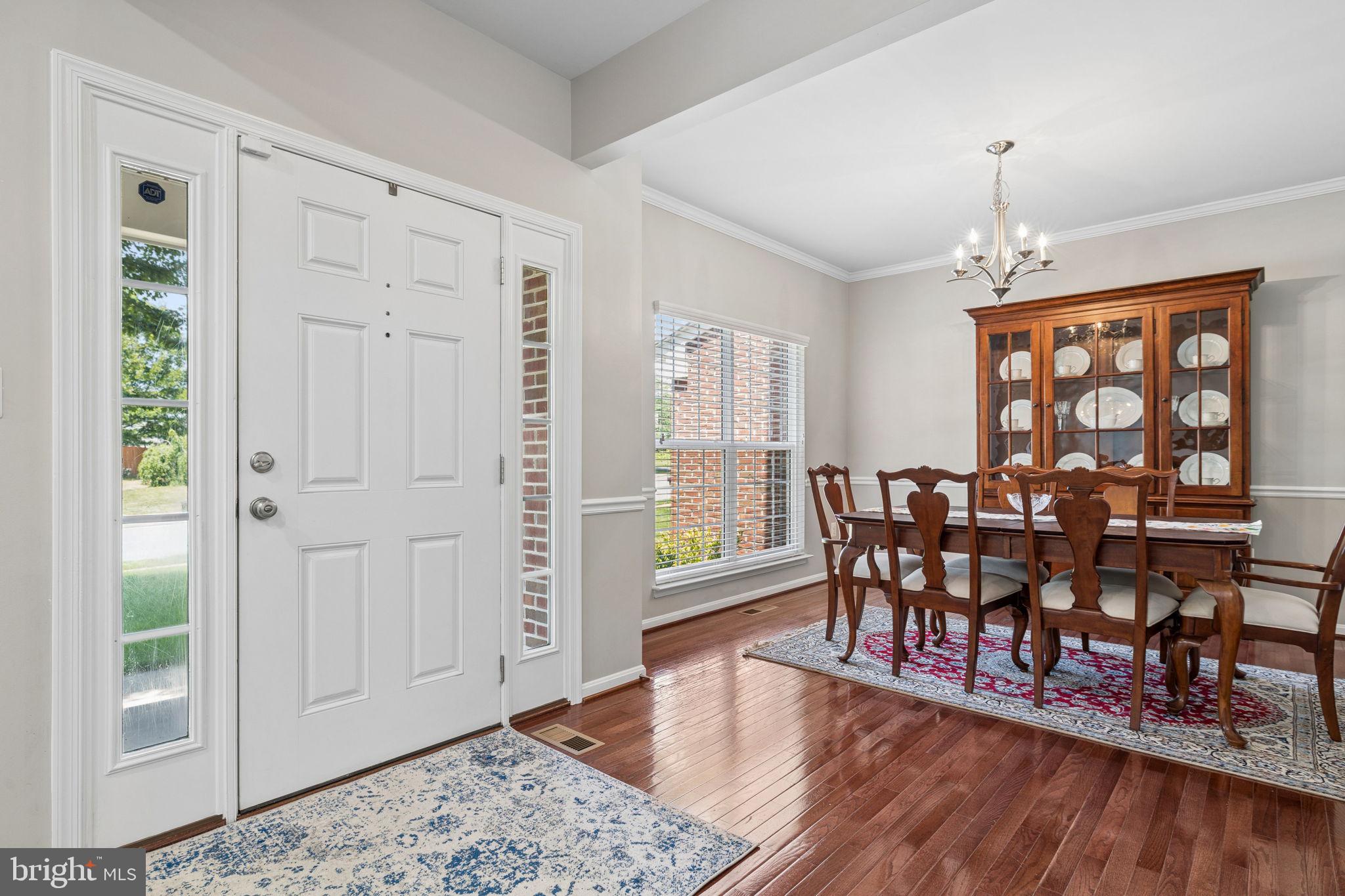 5413 Loggerhead Place Woodbridge, VA 22193 - Photo 4 of 48 Entryway