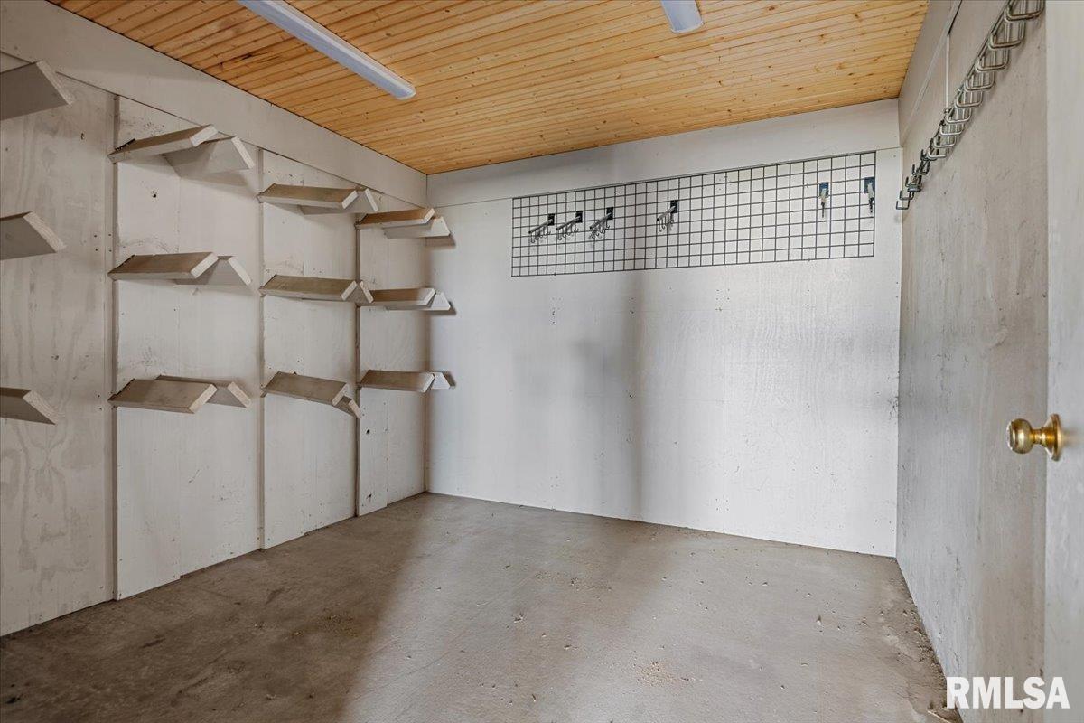 12825 Union School Road Auburn, IL 62615 - Photo 61 of 67 Gallery Image 61