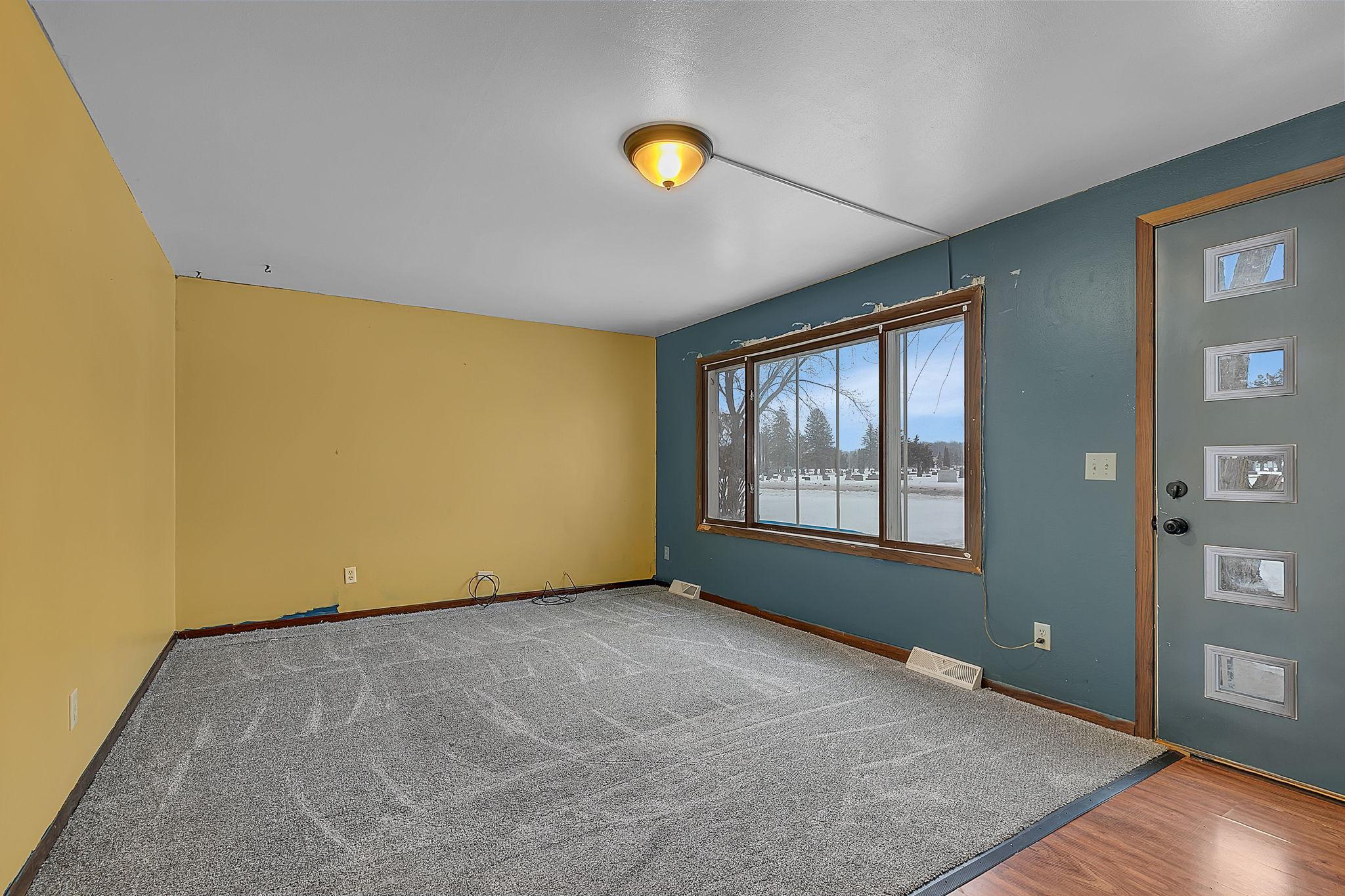 315 7th Street Northeast Long Prairie, MN 56347 - Photo 5 of 17