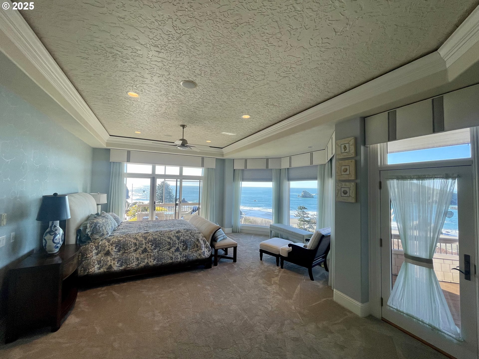 17100 Pacific Heights Brookings, OR 97415 - Photo 25 of 42 Owner's Suite Bedroom