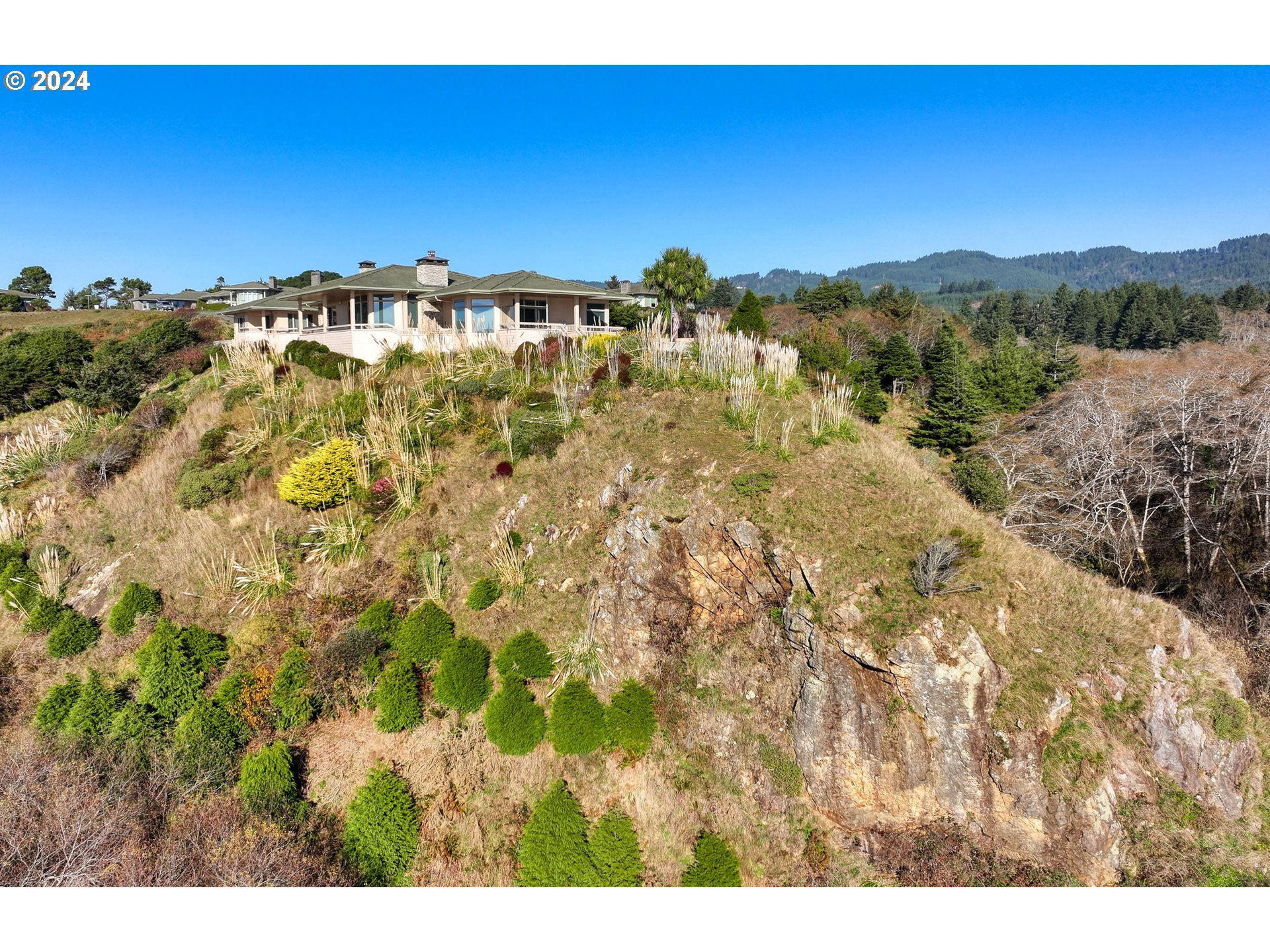 17100 Pacific Heights Brookings, OR 97415 - Photo 7 of 42