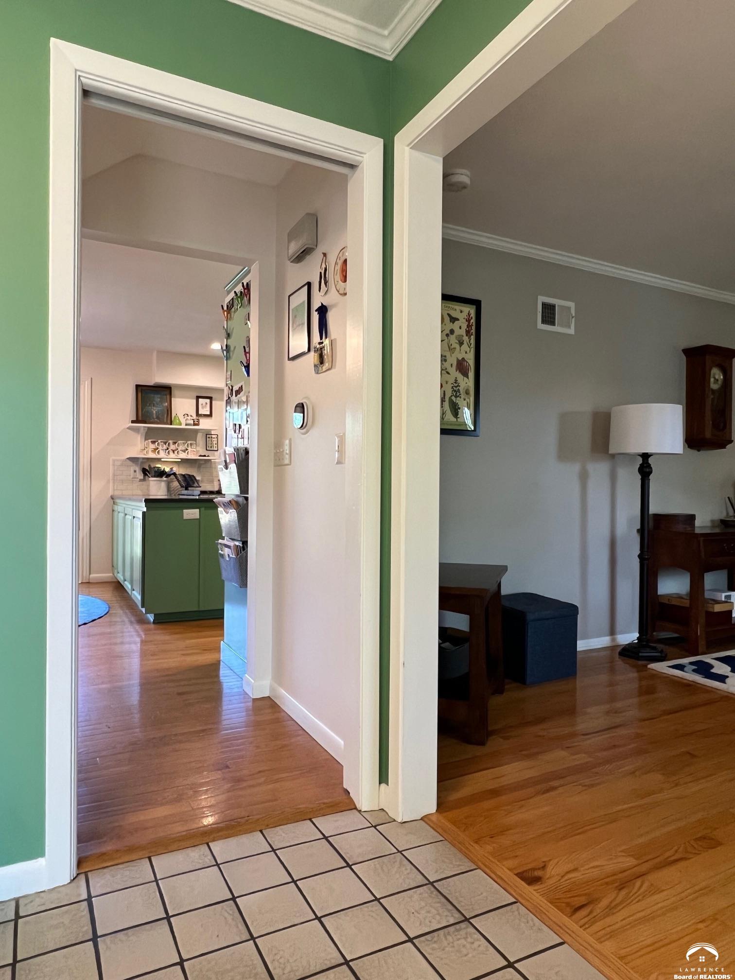 523 Pioneer Road Lawrence, KS 66049 - Photo 15 of 97