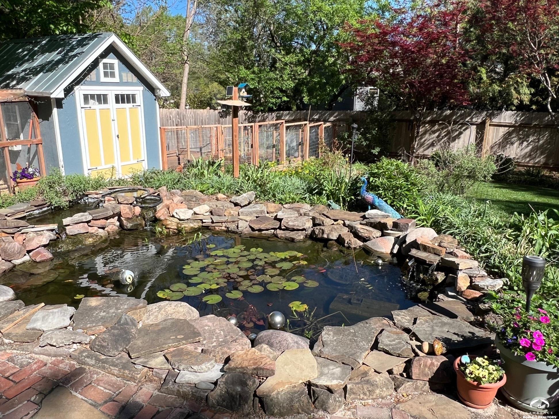 523 Pioneer Road Lawrence, KS 66049 - Photo 26 of 97