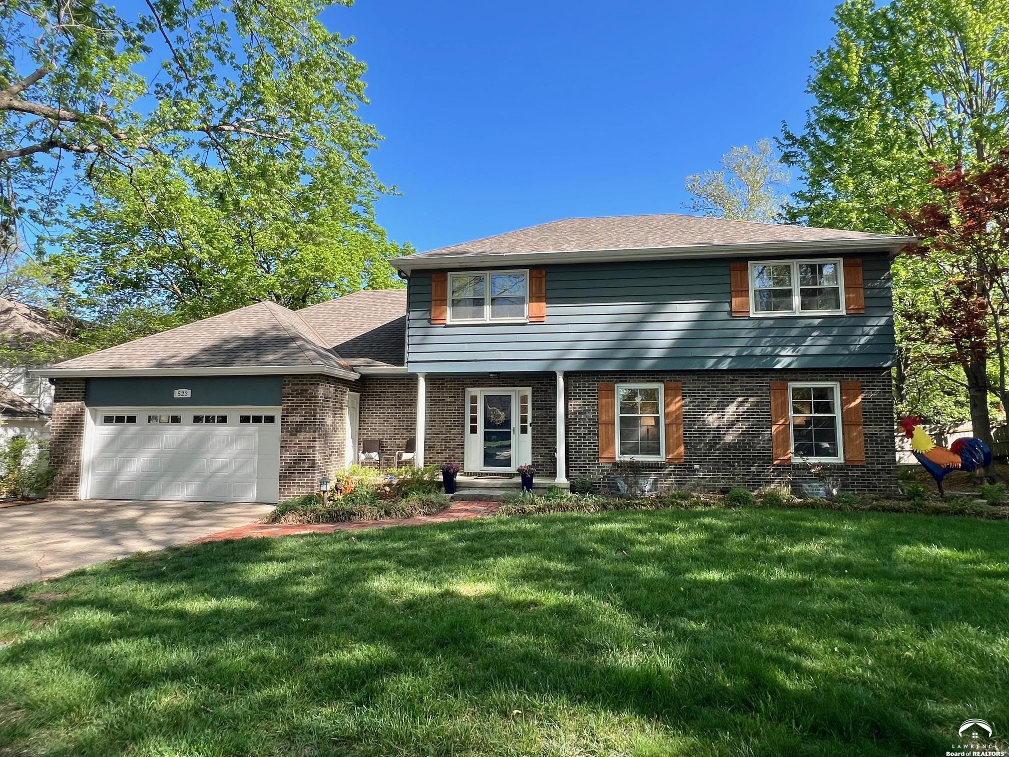 523 Pioneer Road Lawrence, KS 66049 - Photo 3 of 97