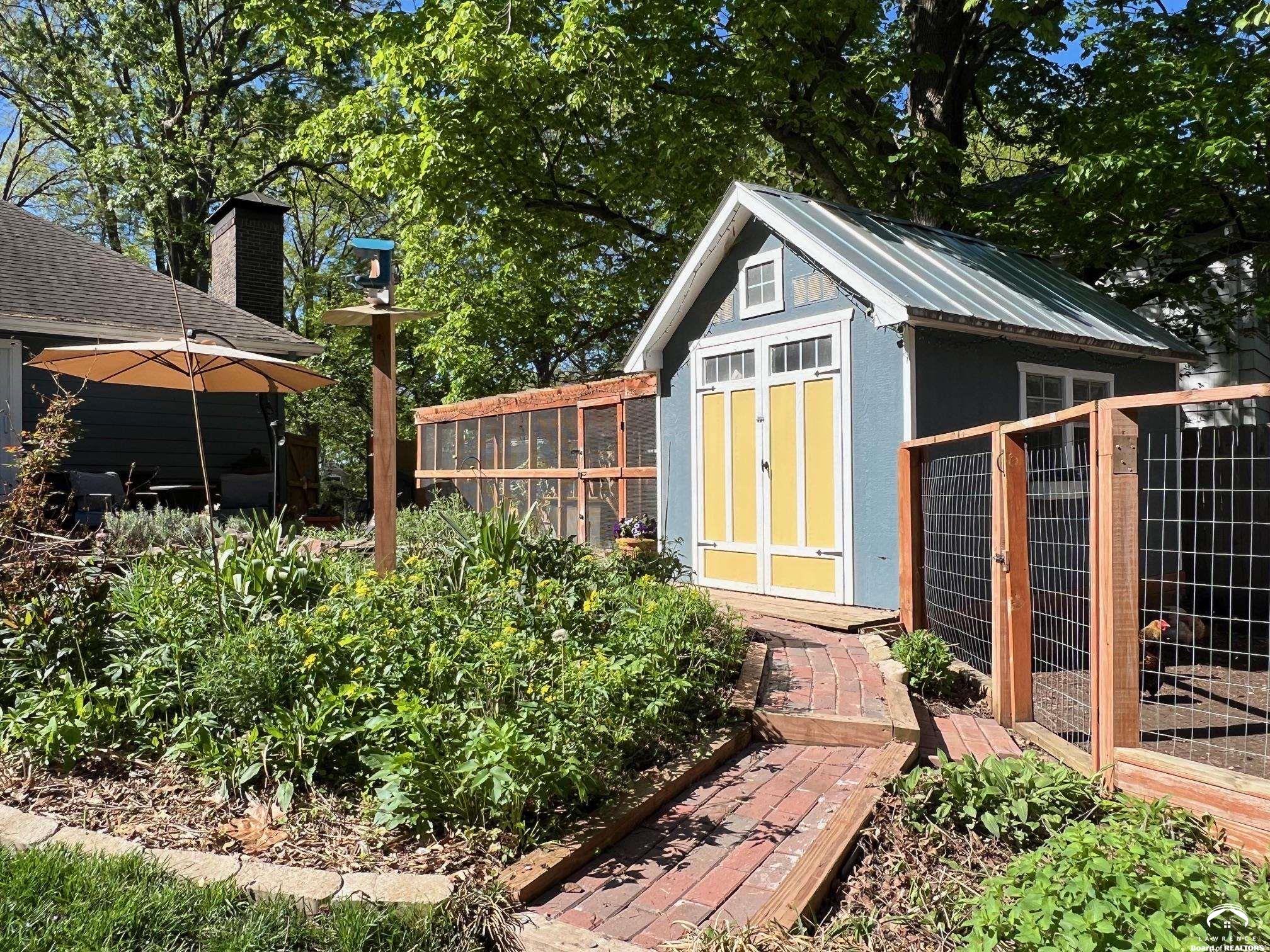 523 Pioneer Road Lawrence, KS 66049 - Photo 48 of 97