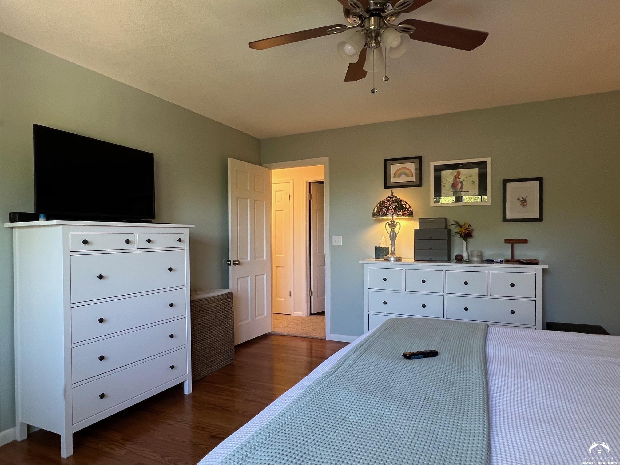 523 Pioneer Road Lawrence, KS 66049 - Photo 64 of 97