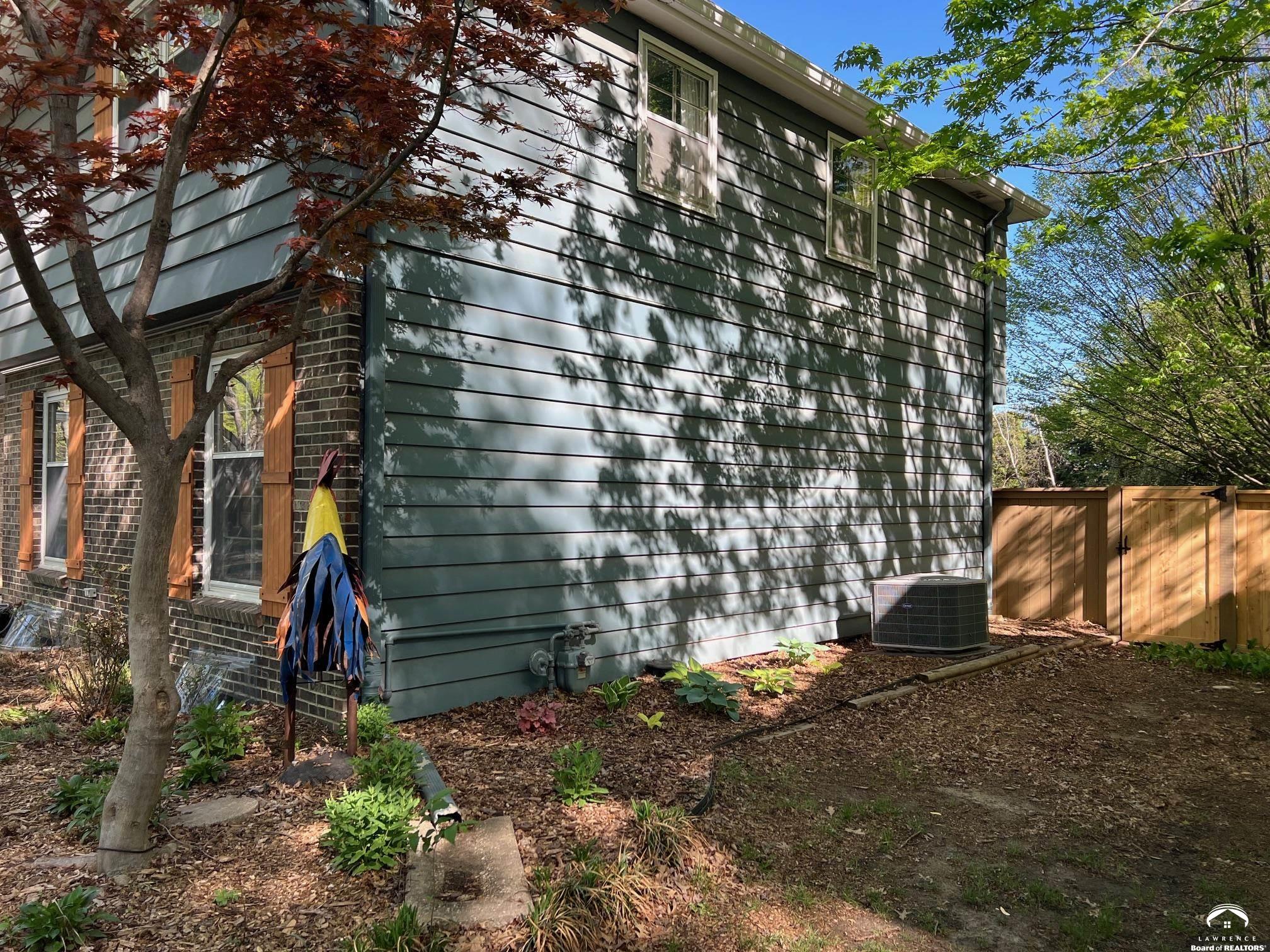 523 Pioneer Road Lawrence, KS 66049 - Photo 82 of 97