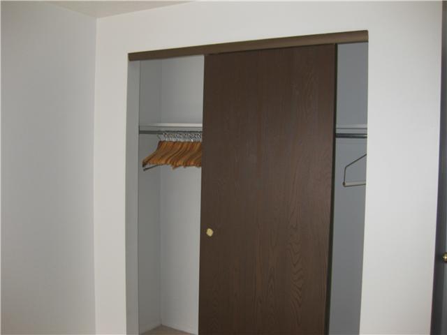 372 Shell Court West Columbus, OH 43213 - Photo 12 of 20