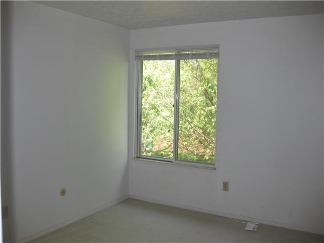 372 Shell Court West Columbus, OH 43213 - Photo 13 of 20